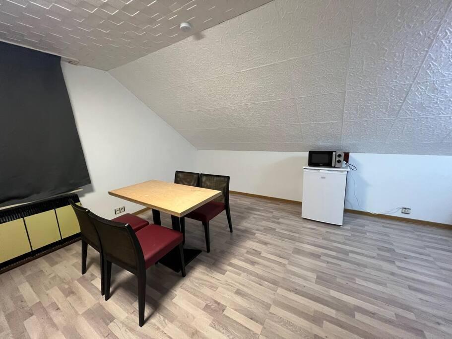 Wohnung In Херфорд Экстерьер фото